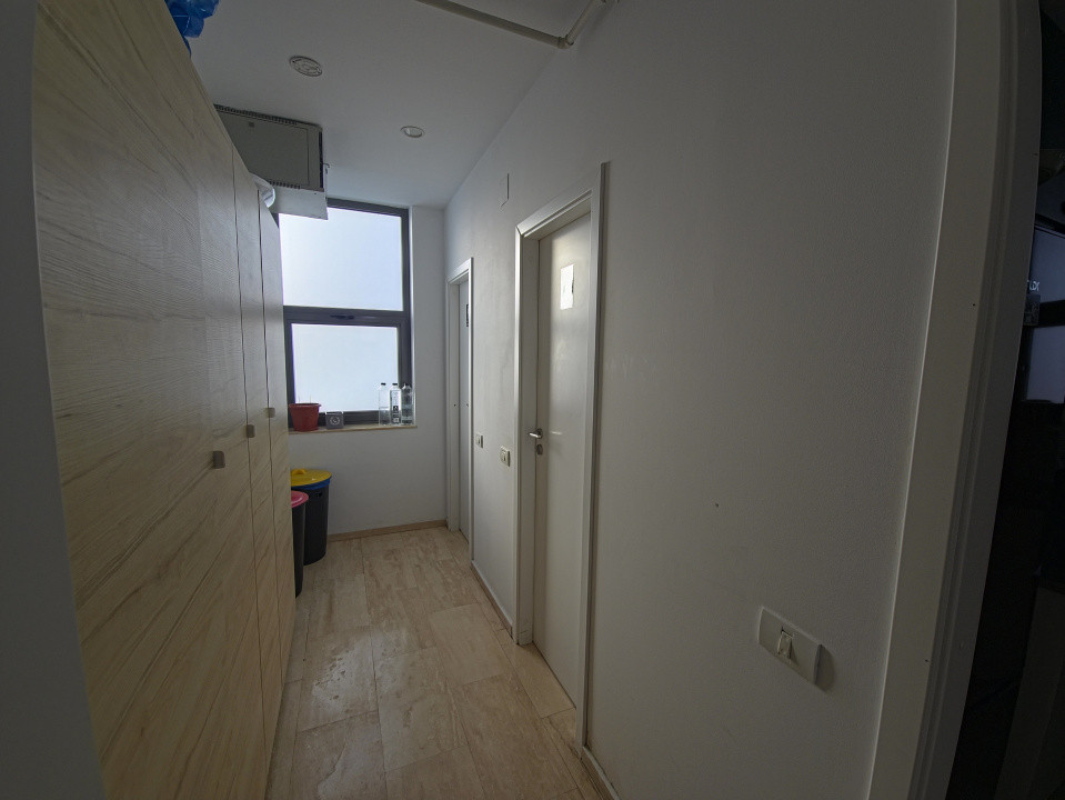 Spațiu Birouri 200 mp Bld. Mamaia Delfinariu Utilități + Mobilier incluse