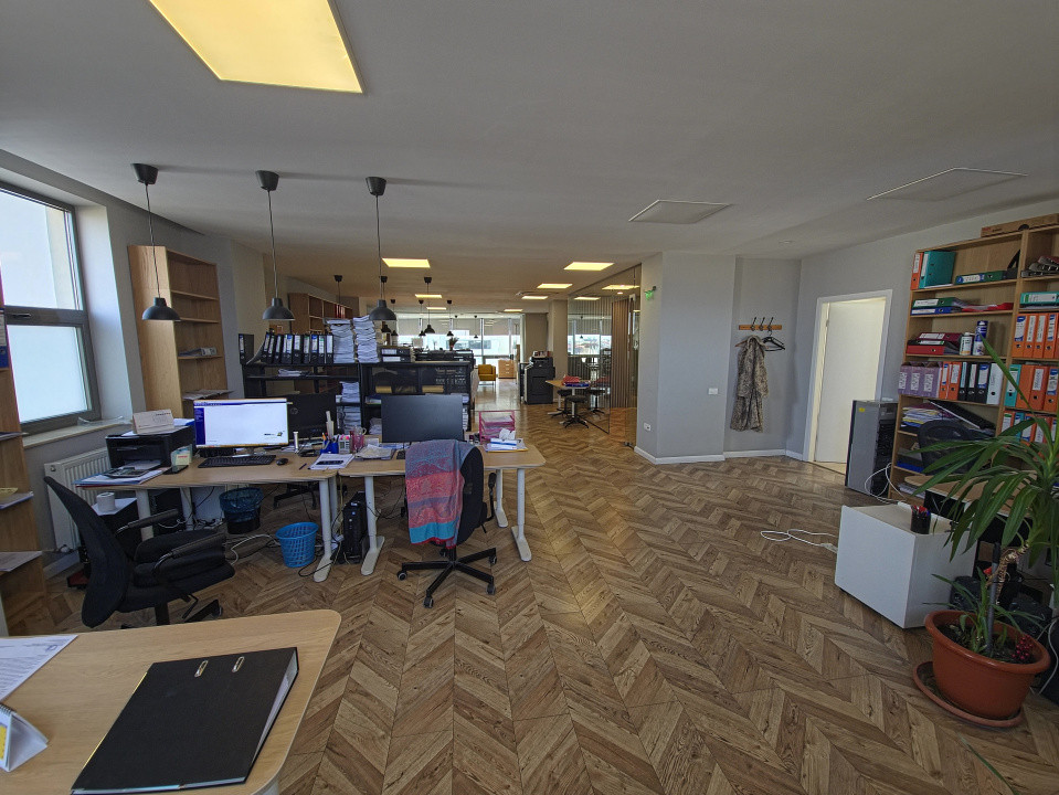 Spațiu Birouri 200 mp Bld. Mamaia Delfinariu Utilități + Mobilier incluse