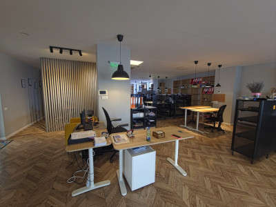 Spațiu Birouri 200 mp Bld. Mamaia Delfinariu Utilități + Mobilier incluse