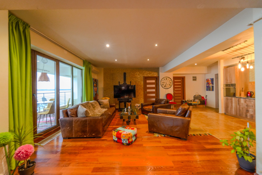 Mamaia 3 camere lux terasă cu vedere frontala la lac parcare subterana