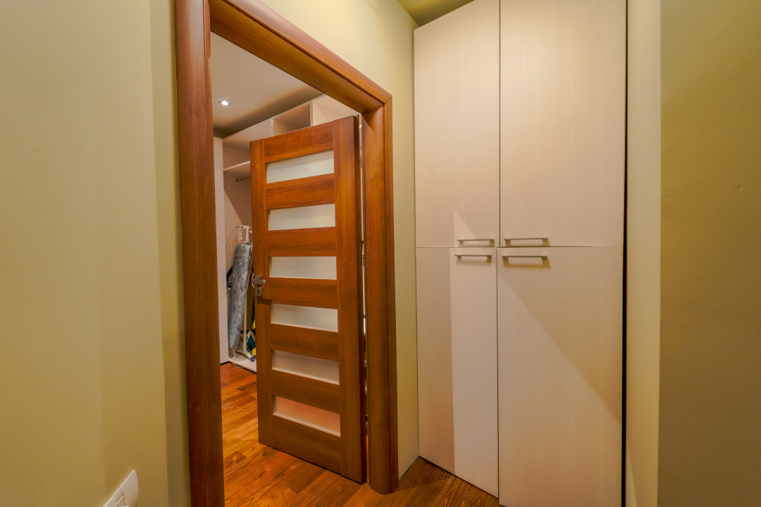 Mamaia 3 camere lux terasă cu vedere frontala la lac parcare subterana