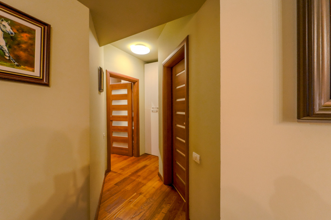 Mamaia 3 camere lux terasă cu vedere frontala la lac parcare subterana