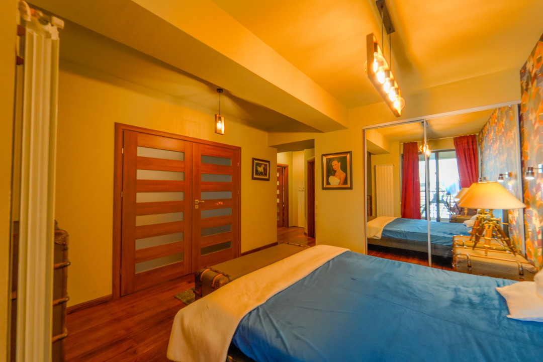 Mamaia 3 camere lux terasă cu vedere frontala la lac parcare subterana