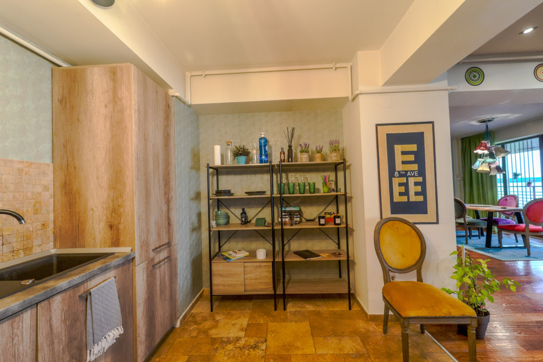 Mamaia 3 camere lux terasă cu vedere frontala la lac parcare subterana