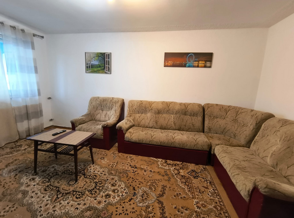 Ciresica apartament 2 camere decomandat