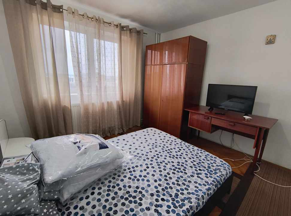 Ciresica apartament 2 camere decomandat