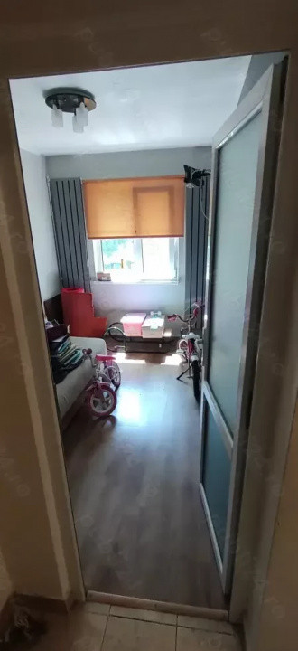   Apartament 3 cam., semi-decomandat, Inel 2, etaj 1