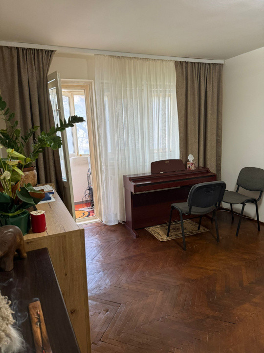 Apartament 3 camere, 70 mp, decomandat – Zona Centrală / Tomis Mall