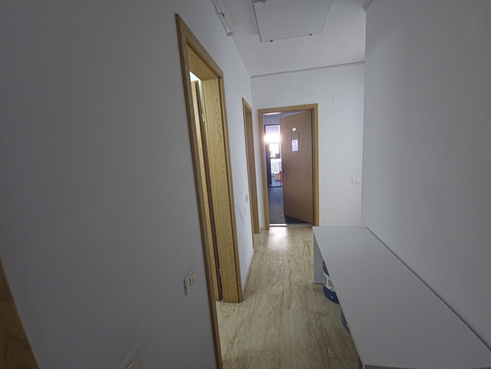 Birou de închiriat 80 mp clădire premium, Bulevardul Mamaia – zona Delfinariu