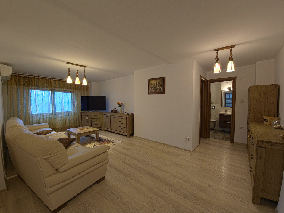 Faleza Nord 3 camere vedere la mare loc de parcare termen lung