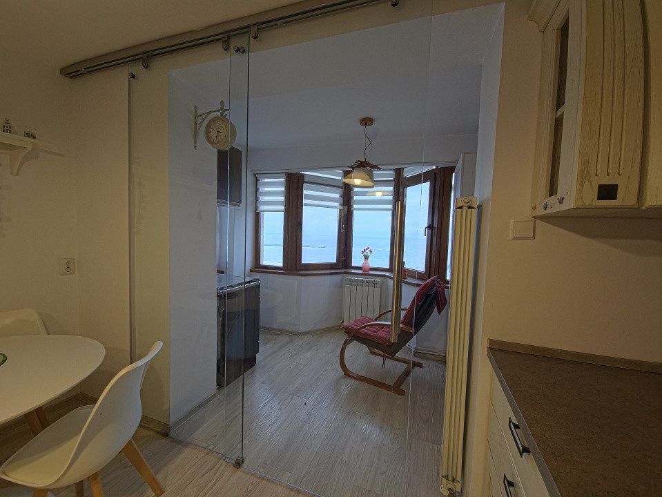 Faleza Nord 3 camere vedere la mare loc de parcare termen lung