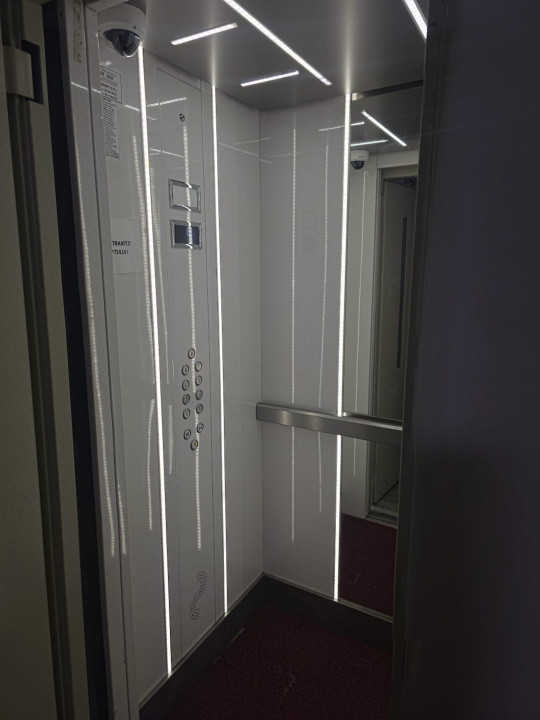 Gara apartament 3 camere decomandat termen lung