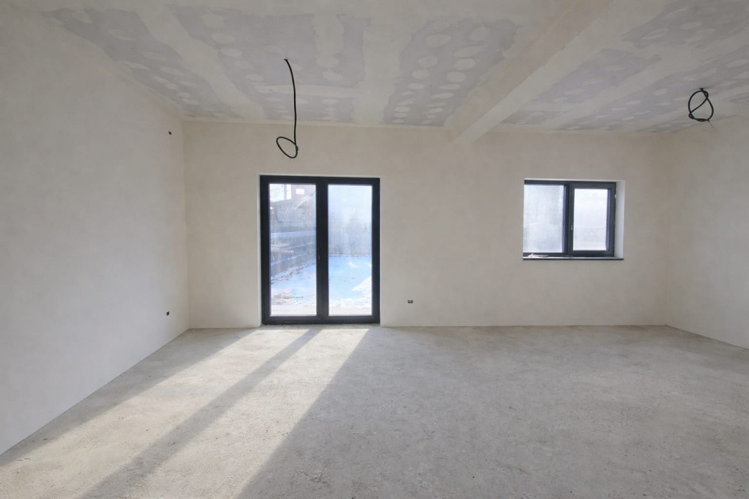 Casă individuală P+1 – Ovidiu  zonă liniștită 4 camere 