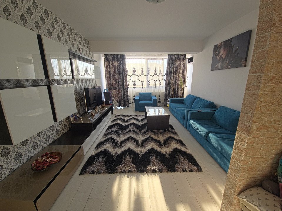 Tomis Plus 2 camere luminos bucătărie închisă lift