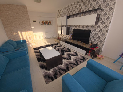 Tomis Plus 2 camere luminos bucătărie închisă lift