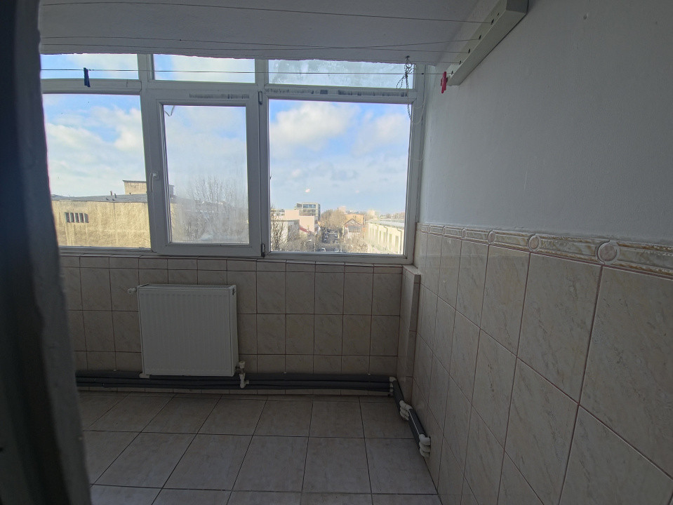 Ultracentral Tomis Mall 3 camere decomandat etaj 3/7