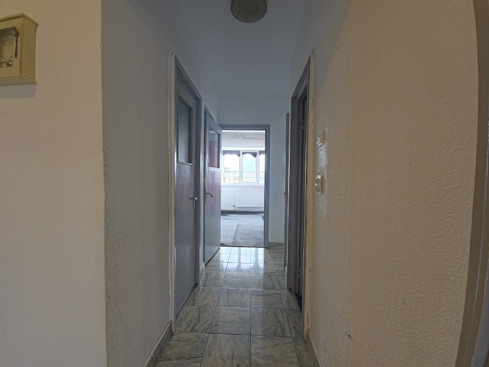 Ultracentral Tomis Mall 3 camere decomandat etaj 3/7