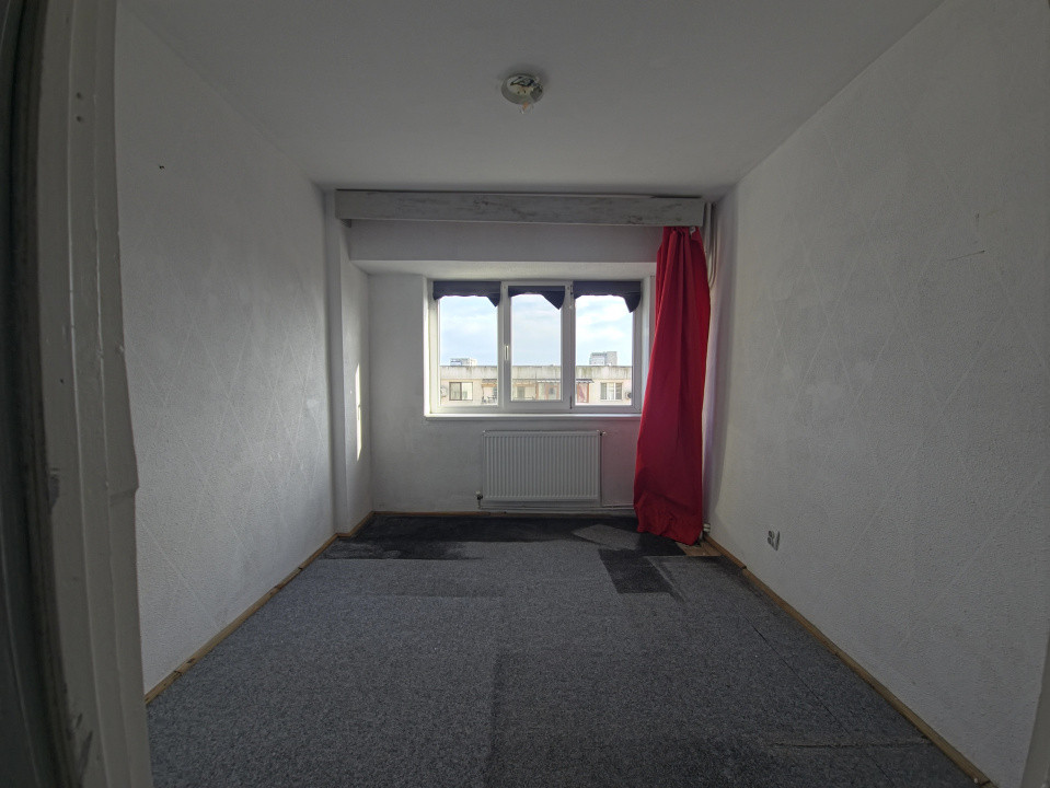 Ultracentral Tomis Mall 3 camere decomandat etaj 3/7