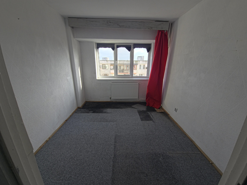 Ultracentral Tomis Mall 3 camere decomandat etaj 3/7