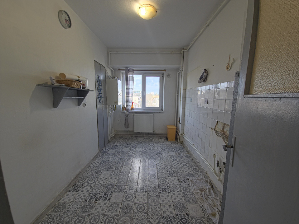 Ultracentral Tomis Mall 3 camere decomandat etaj 3/7