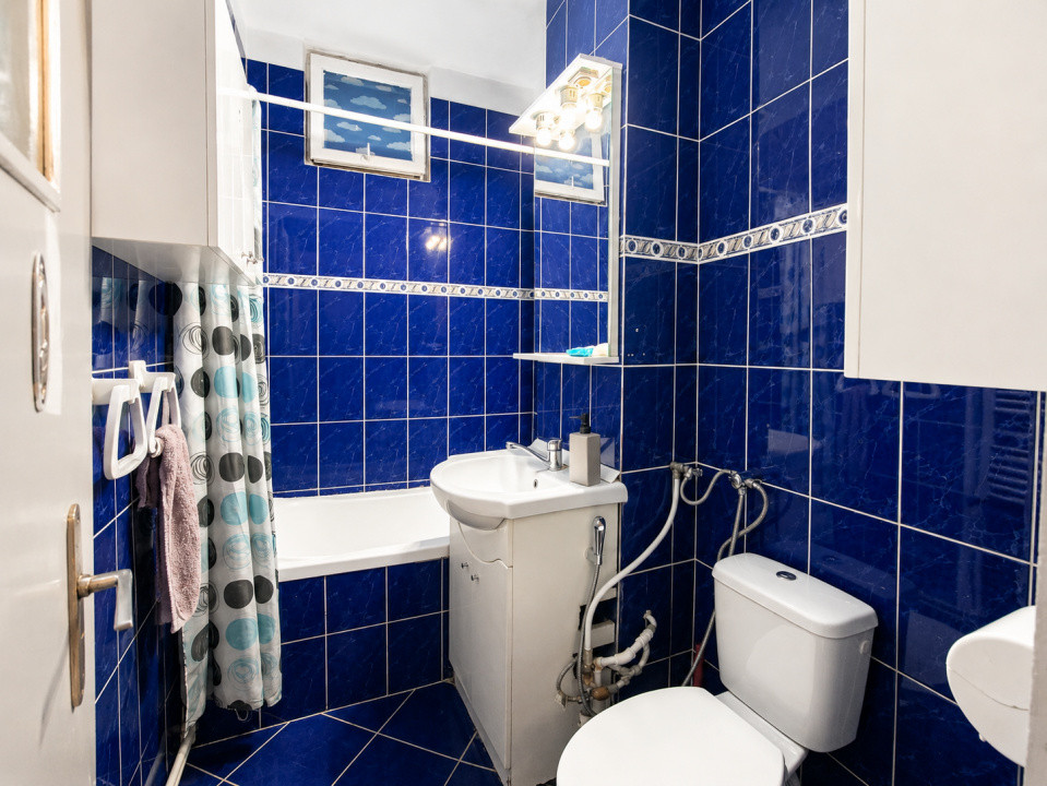 Ultracentral Tomis Mall 3 camere decomandat etaj 3/7