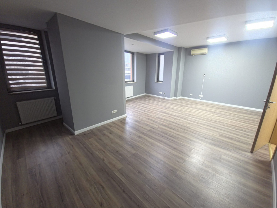 Birou de inchiriat zona Bd. Mamaia/Delfinariu