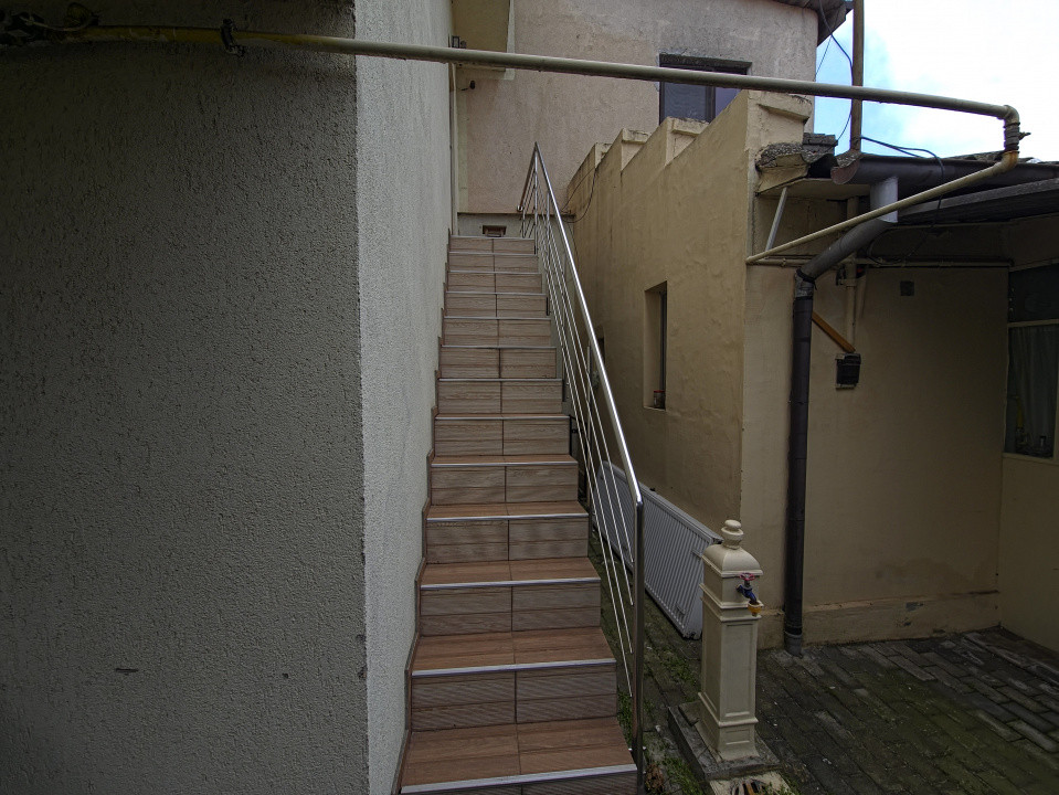  Spațiu comercial P+1 Zona Coiciu si Casă individuală renovabila