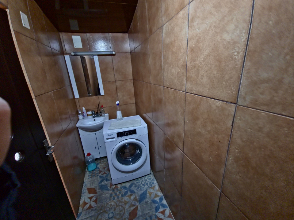  Spațiu comercial P+1 Zona Coiciu si Casă individuală renovabila