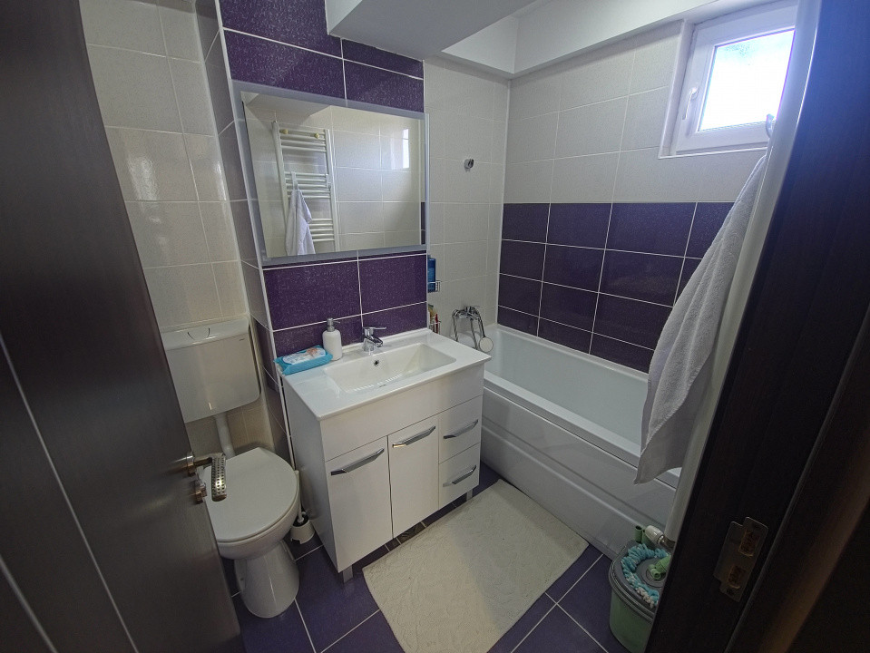 Apartament spațios 3 camere 77 mp Ovidiu Bloc nou Parcare inclusă