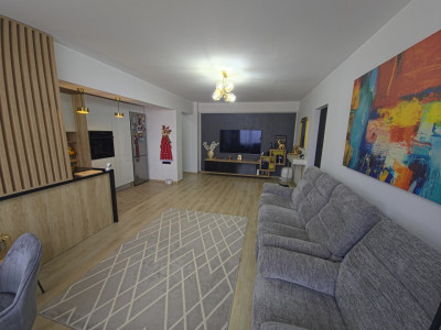 Apartament spațios 3 camere 77 mp Ovidiu Bloc nou Parcare inclusă
