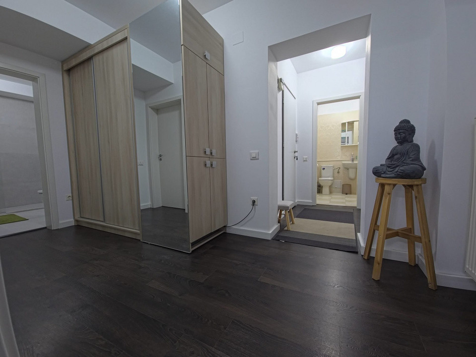 Centru Neversea apartament 3 camere decomandat vedere mare