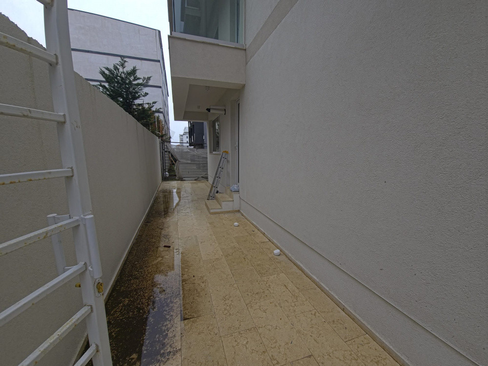 Mamaia Nord apartament nou 51 mp cu terasa si loc parcare