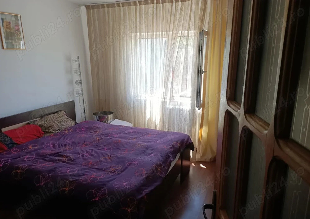 Vând apartament 4 camere decomandate, Faleza Nord   Constanța, Strada Unirii