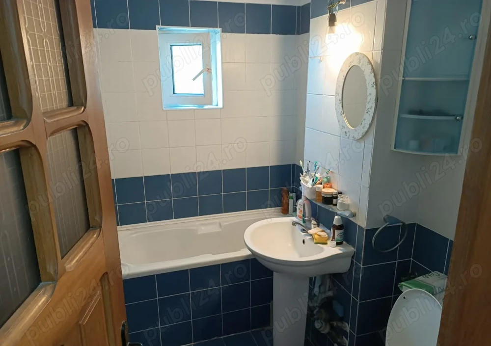 Vând apartament 4 camere decomandate, Faleza Nord   Constanța, Strada Unirii