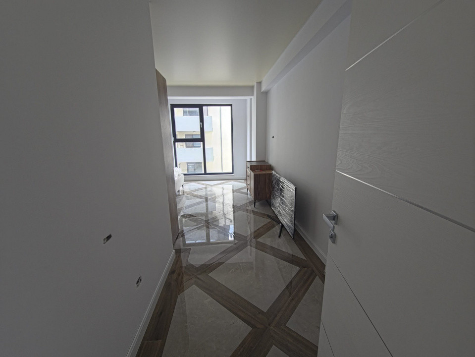 Tomis Plus bloc nou lift incalzire pardoseala