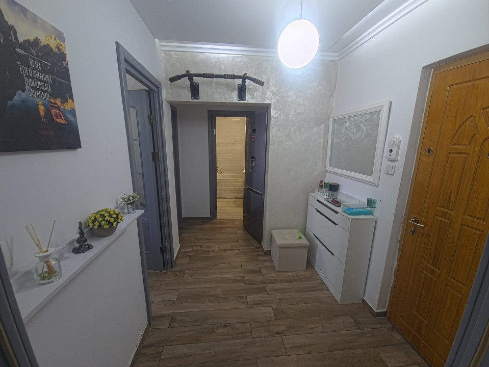 CET apartament 2 camere decomandat centrala lift