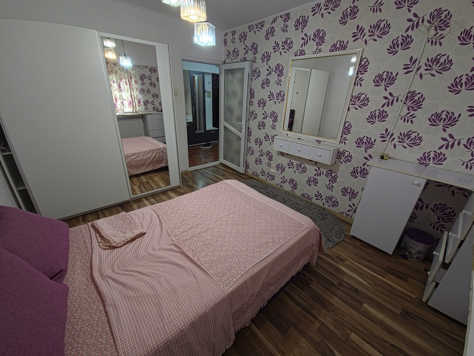 Dacia Biserica Albă  2 camere decomandat  termen lung