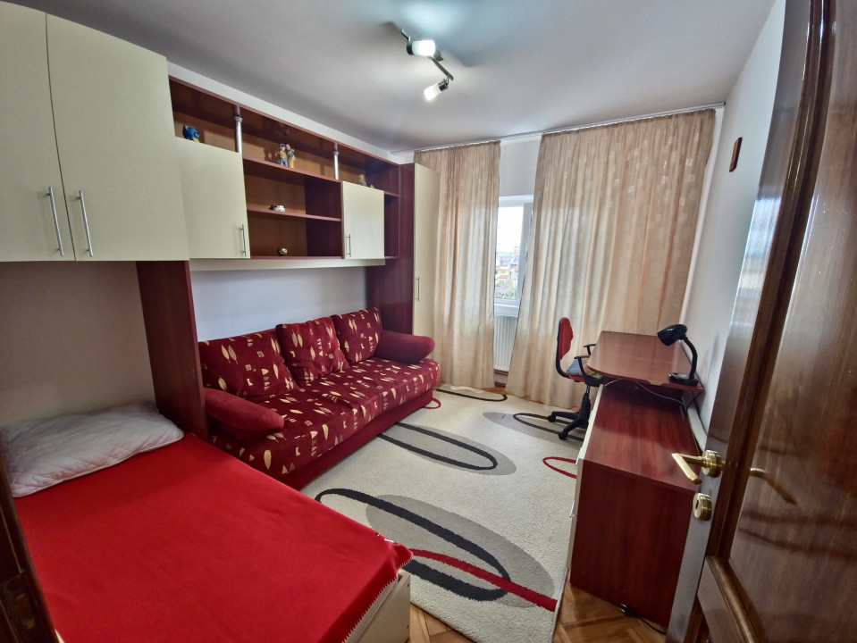 Faleza Nord apartament 3 camere termen lung