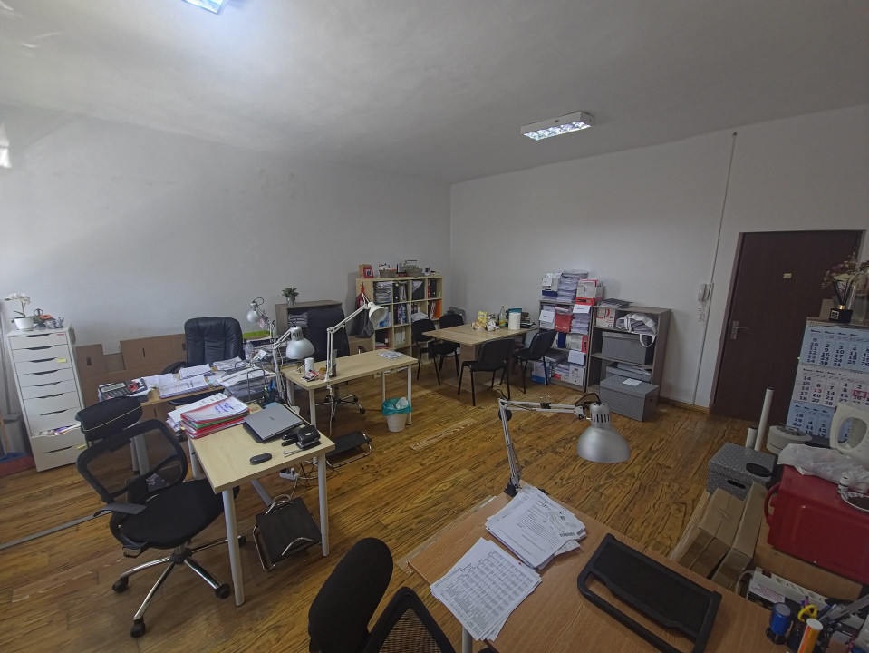Spațiu ideal activități diverse – 32 mp Faleza Nord Birou