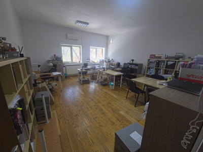 Spațiu ideal activități diverse – 32 mp Faleza Nord Birou