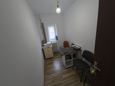 Birou mic în zonă TOP – Faleza Nord activități mici / beauty 6,5 mp