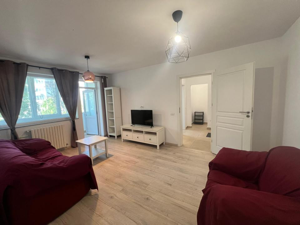 Tomis 3 apartament 2 camere renovat termen lung