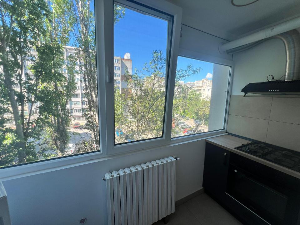 Tomis 3 apartament 2 camere renovat termen lung