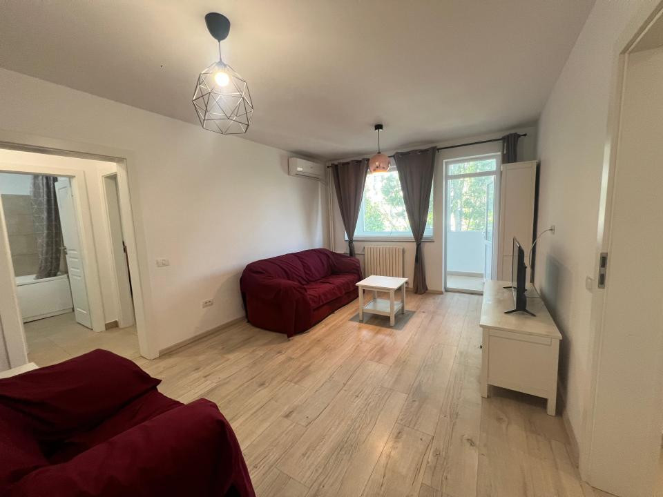 Tomis 3 apartament 2 camere renovat termen lung
