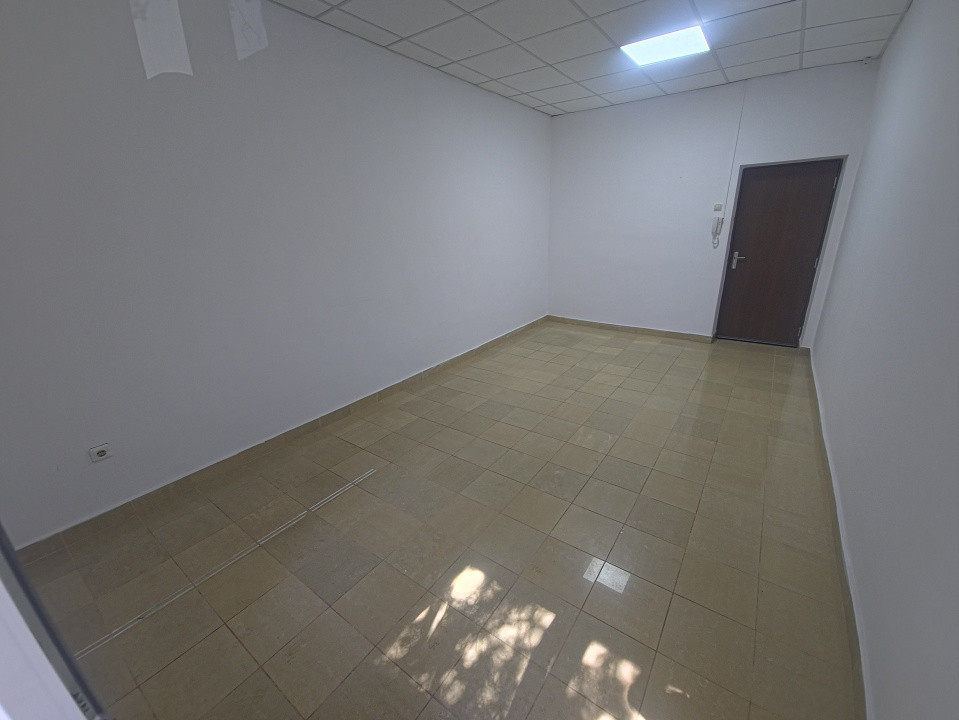 Spațiu ideal activități diverse – 22 mp Faleza Nord Birou
