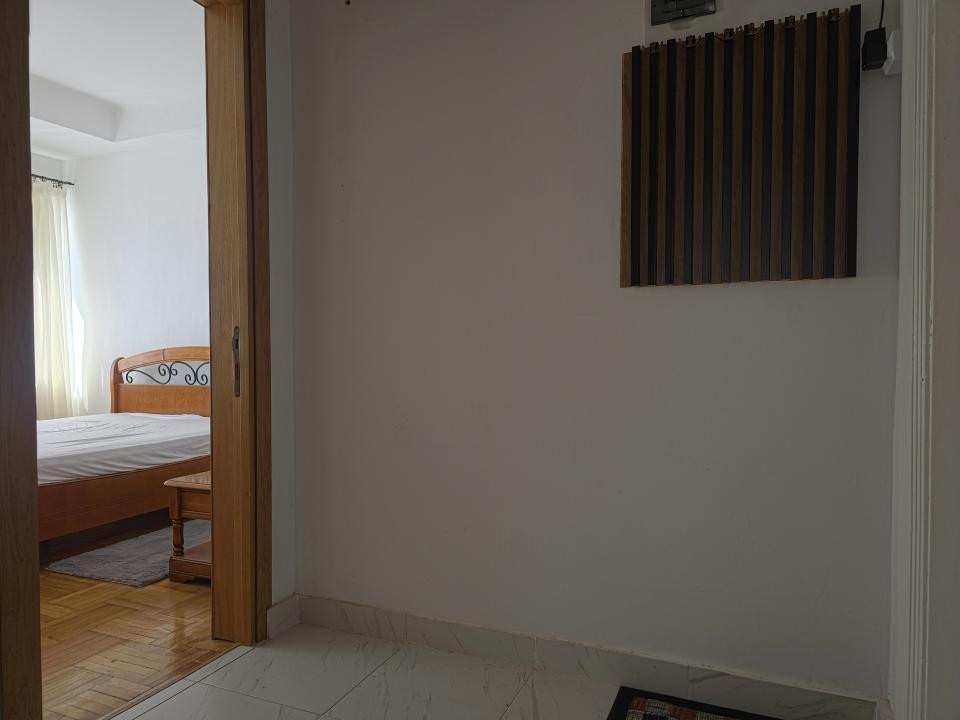 Chirie Termen Lung  3 Camere  Centrul Vechi  