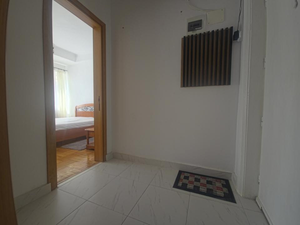Chirie Termen Lung  3 Camere  Centrul Vechi  