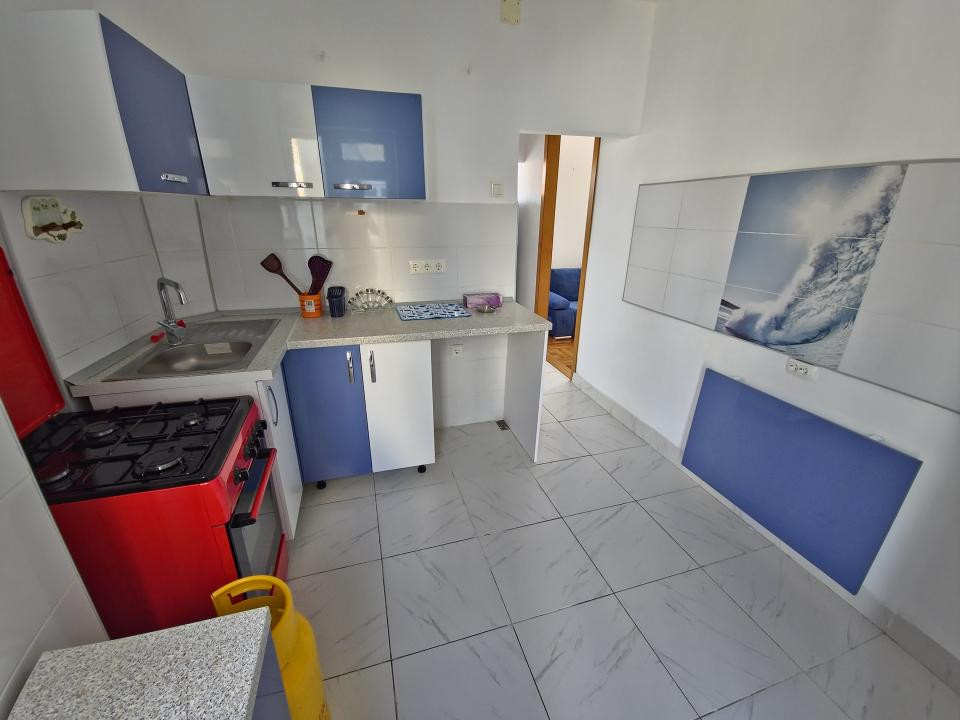 Chirie Termen Lung  3 Camere  Centrul Vechi  