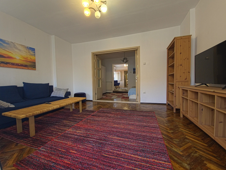 Apartament deosebit 3 camere Centrul Constanței la câțiva pași de mare
