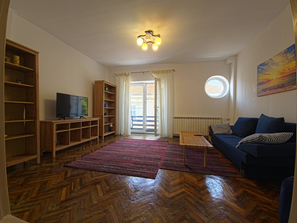 Apartament deosebit 3 camere Centrul Constanței la câțiva pași de mare
